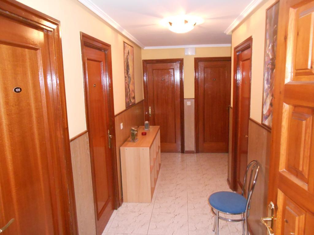 Hostal Restaurante El Abuelo Trobajo Del Camino Extérieur photo