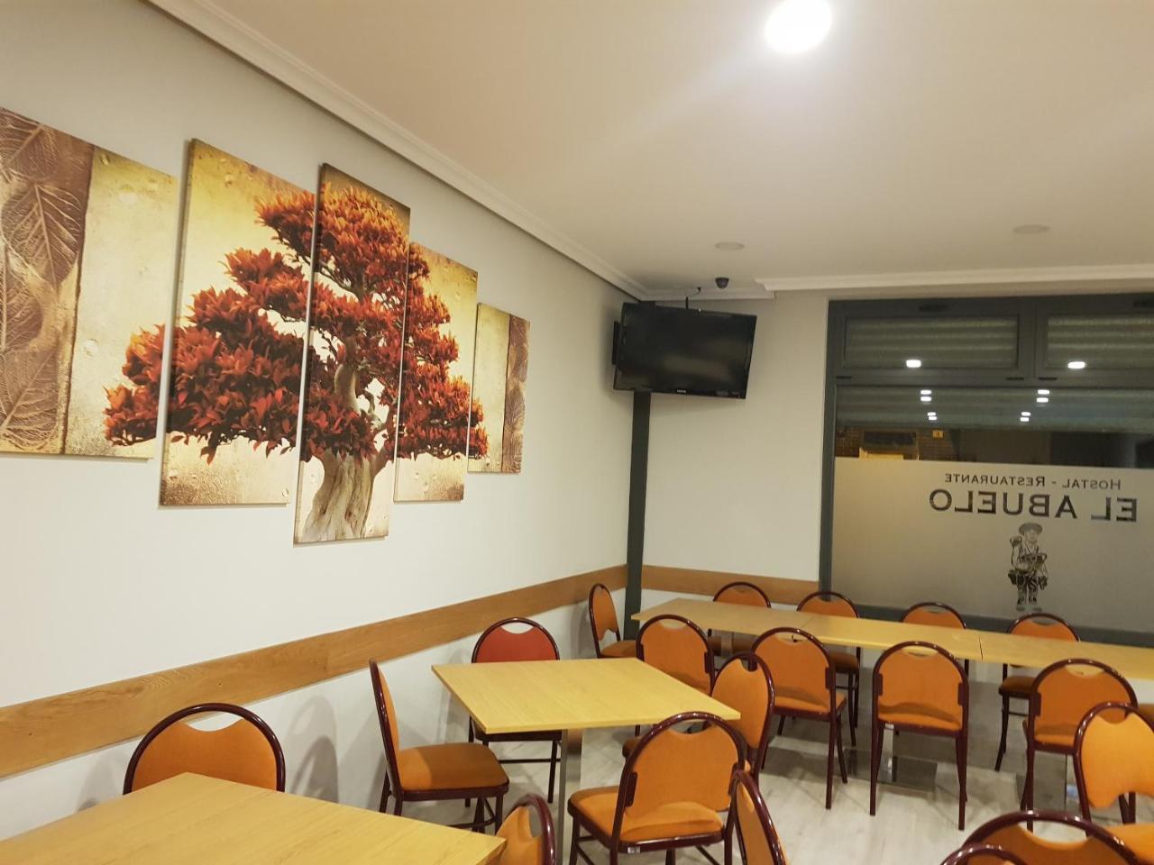 Hostal Restaurante El Abuelo Trobajo Del Camino Extérieur photo